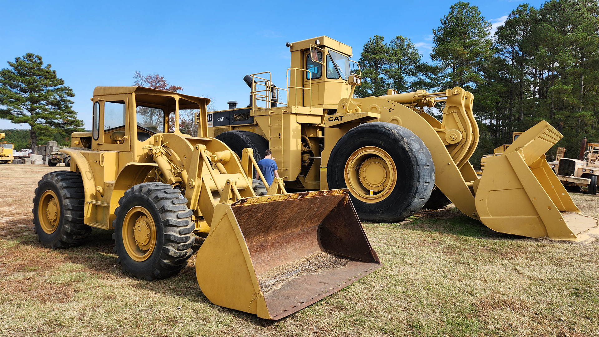 Cat 992 and 922 Loaders at the 100 Years of Progress show at Ederville in Carthage, NC